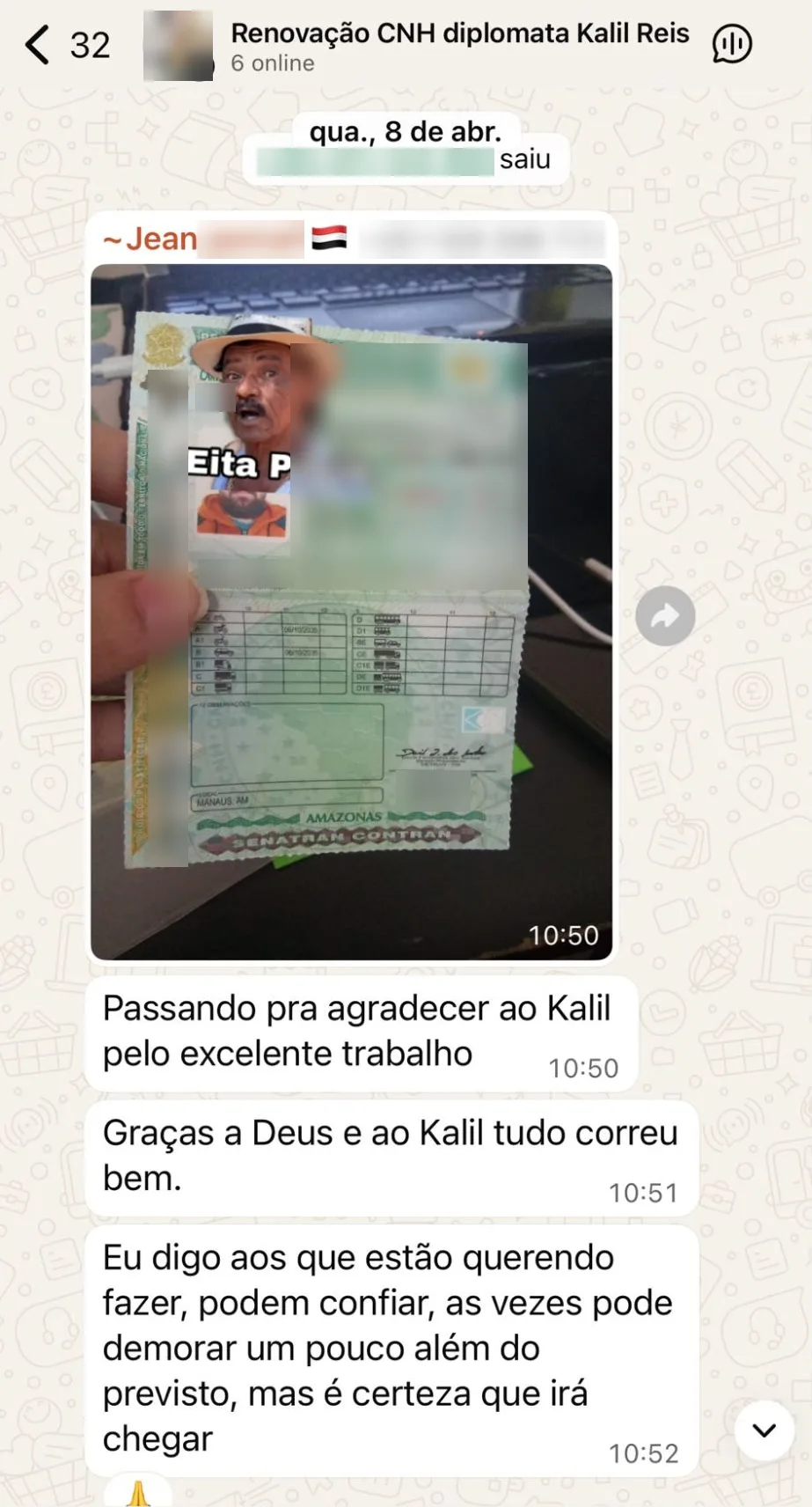 Print do WhatsApp: cliente mostra a CNH renovada e agradece o excelente trabalho