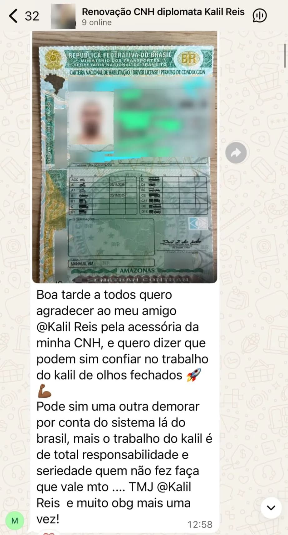 Print do WhatsApp: cliente mostra a CNH renovada e recomenda o serviço